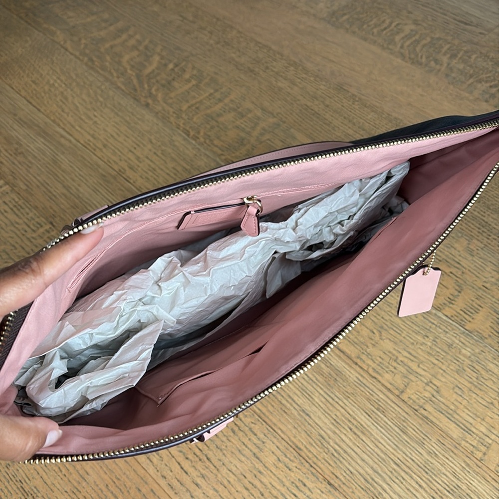 Coach Signature Gallery Tote Brown with Pink Handles - Picture 6 of 12